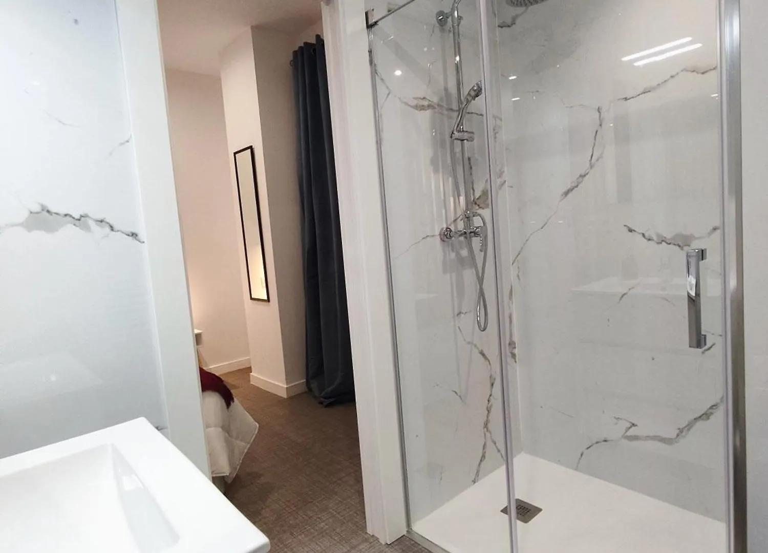Apartment Ferola Homes Granada Spain